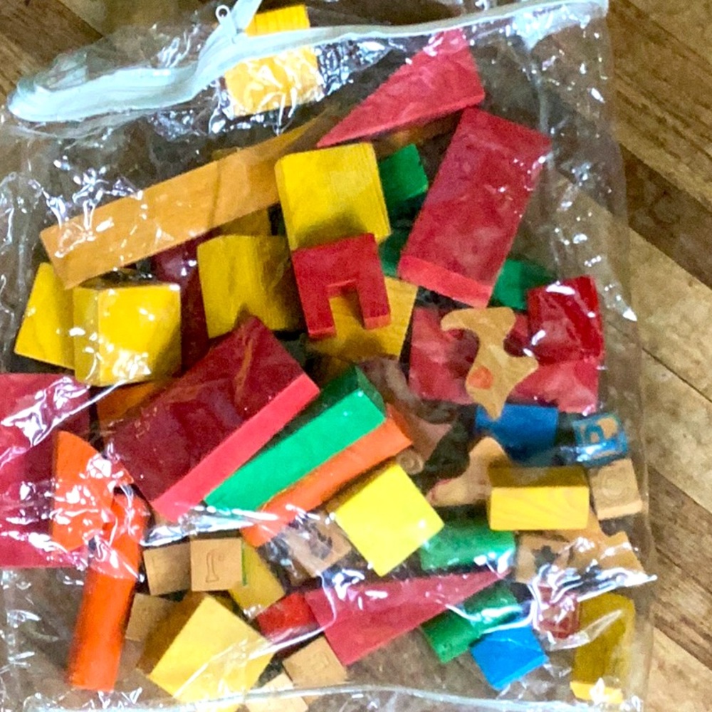 Tons of FUN Vintage Wooden Building Blocks